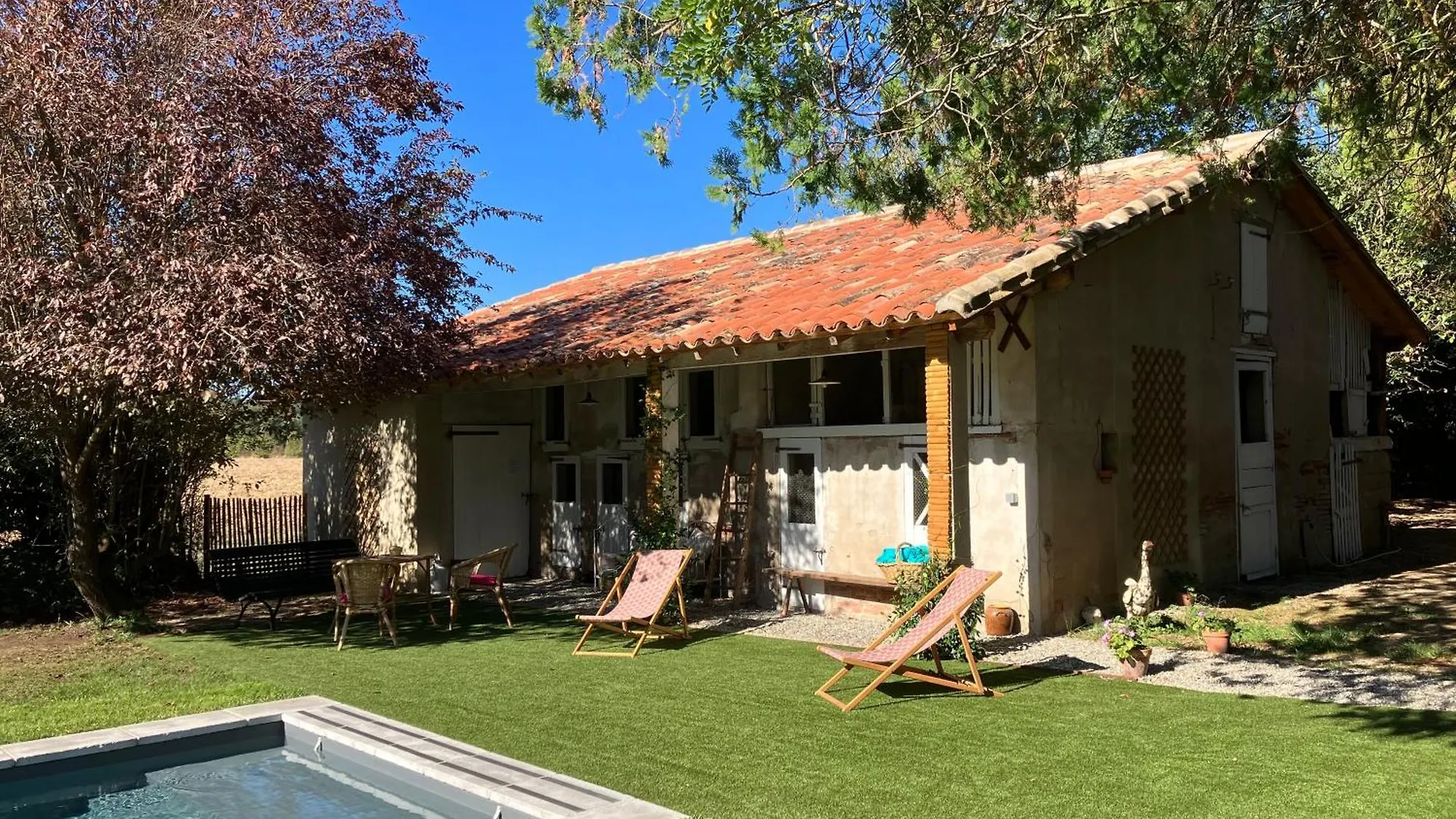 Domaine De La Bordasse Villematier 0*,  France